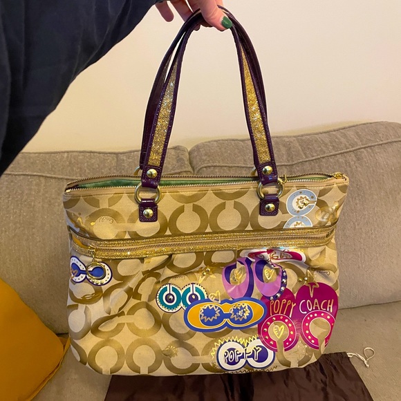 Coach Poppy Graffiti Appliqué Glam Tote - Picture 8 of 10